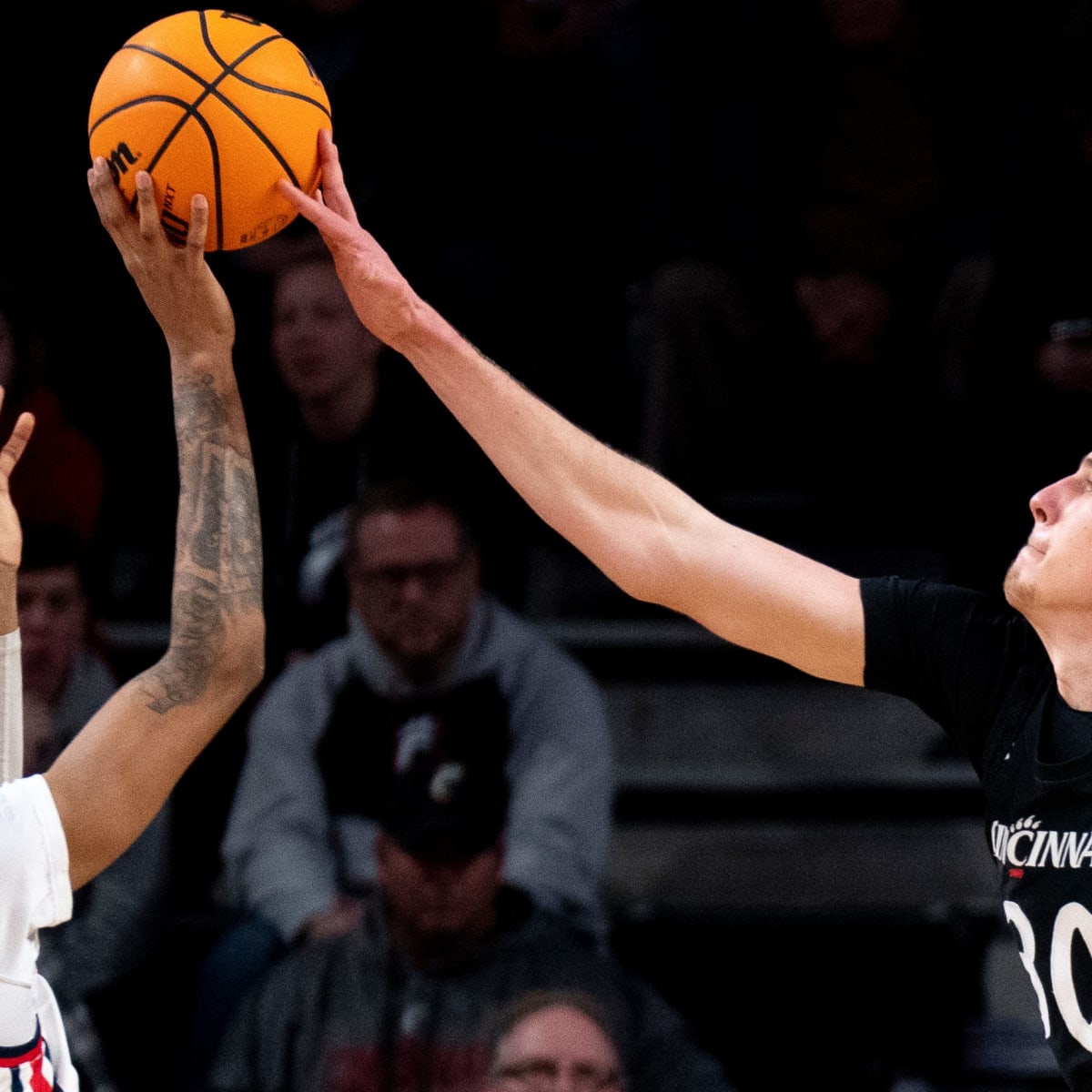 Desmond Ridder has huge game for UC Bearcats on Senior Day vs. SMU