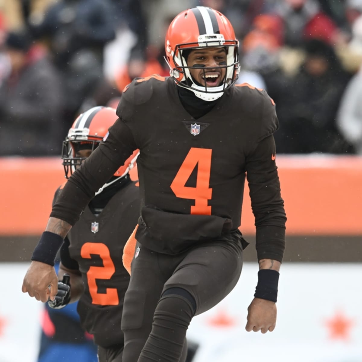 2nd-half surge from Deshaun Watson leads Browns to win over Commanders