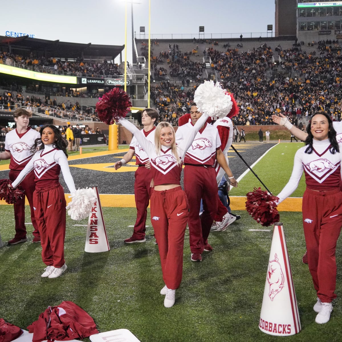 Arkansas vs. Kansas Liberty Bowl: Time, TV, prediction, picks, odds