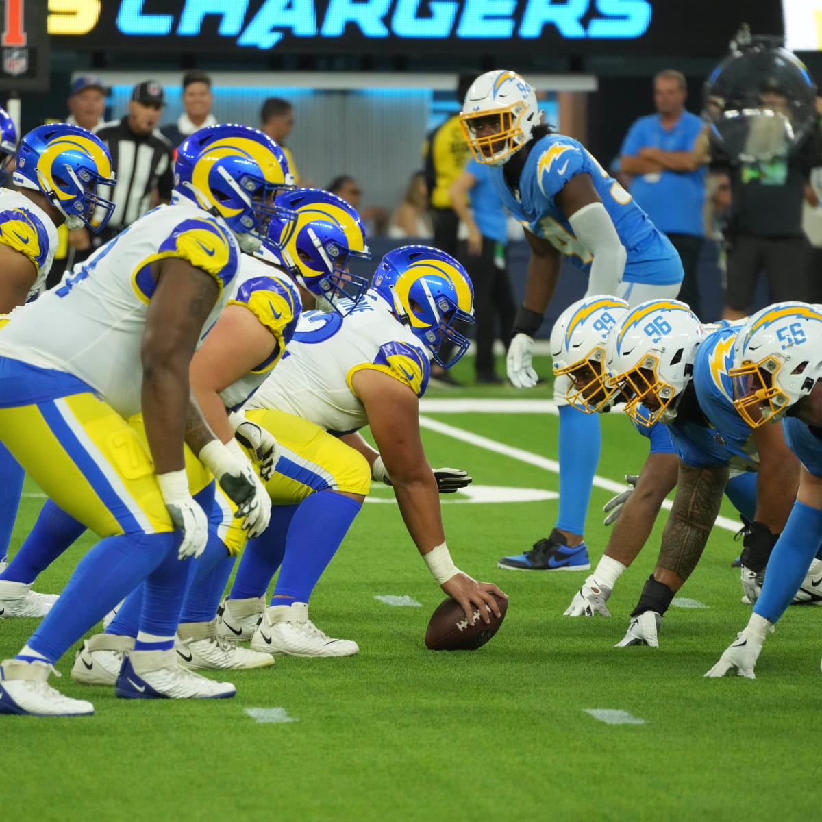 Los Angeles Rams vs Los Angeles Chargers Preview (1/1/23): Betting Odds,  Prediction, Depth Chart