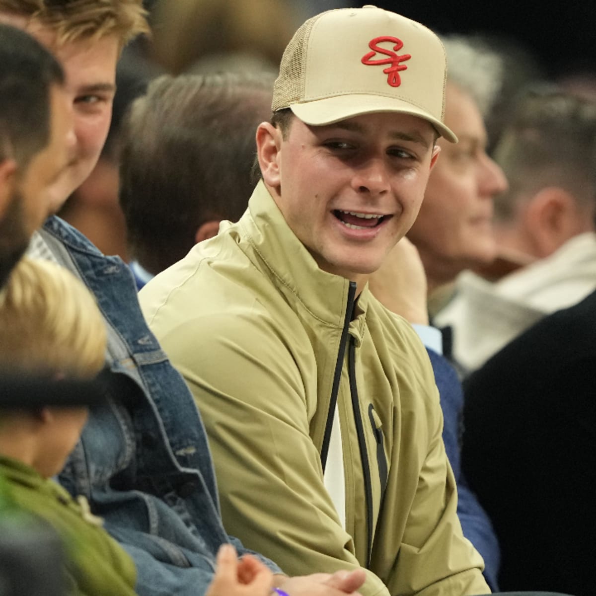 Hughes] Still thinking how Brock Purdy showed up this #49ers game like he  was ready for his first day at a some big tech company. : r/49ers