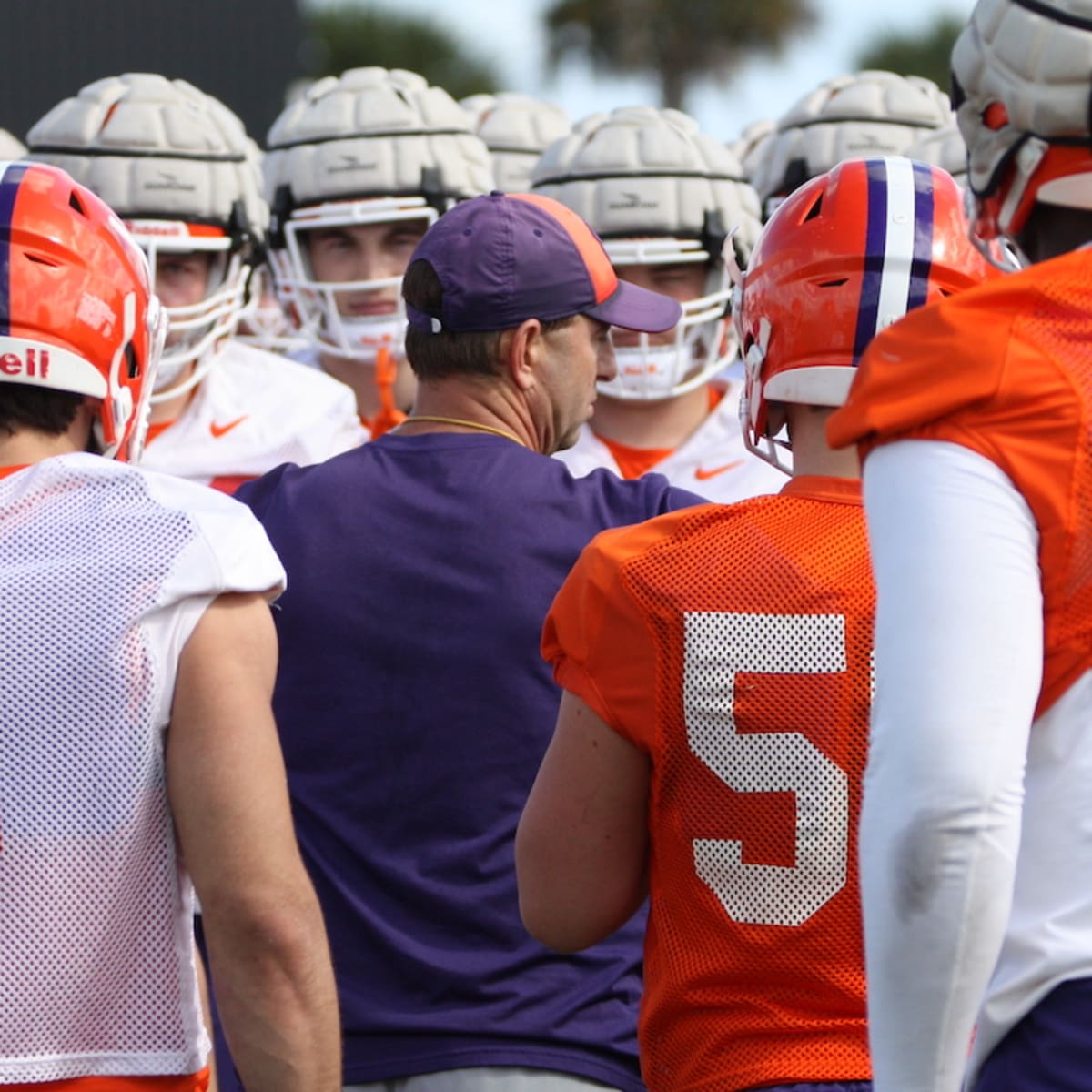 Orange Bowl Betting Odds: Clemson vs. Tennessee Lines, Spreads, and  Predictions - Football Pink