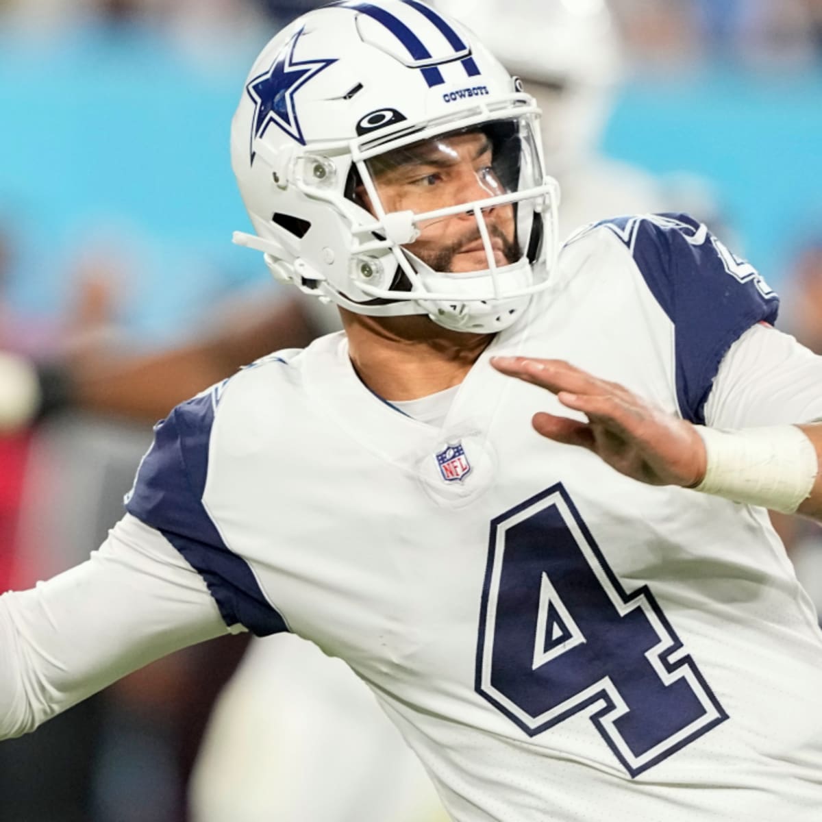 Dak Prescott beats out every athlete in Cyber Monday jersey sales