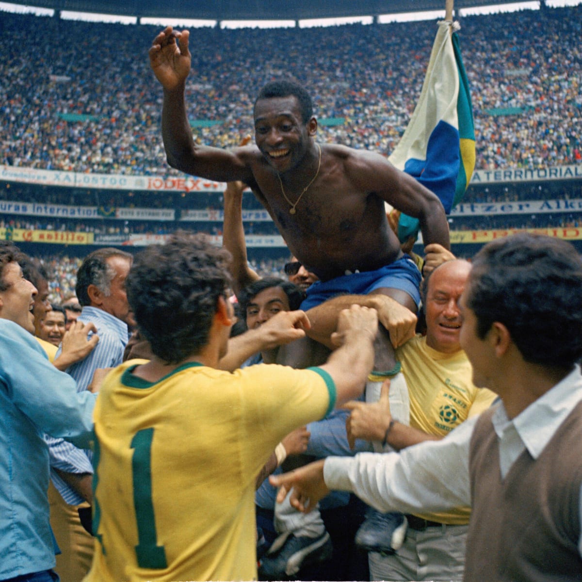 Real Madrid star to wear tribute Pelé Brazil '10' shirt - AS USA