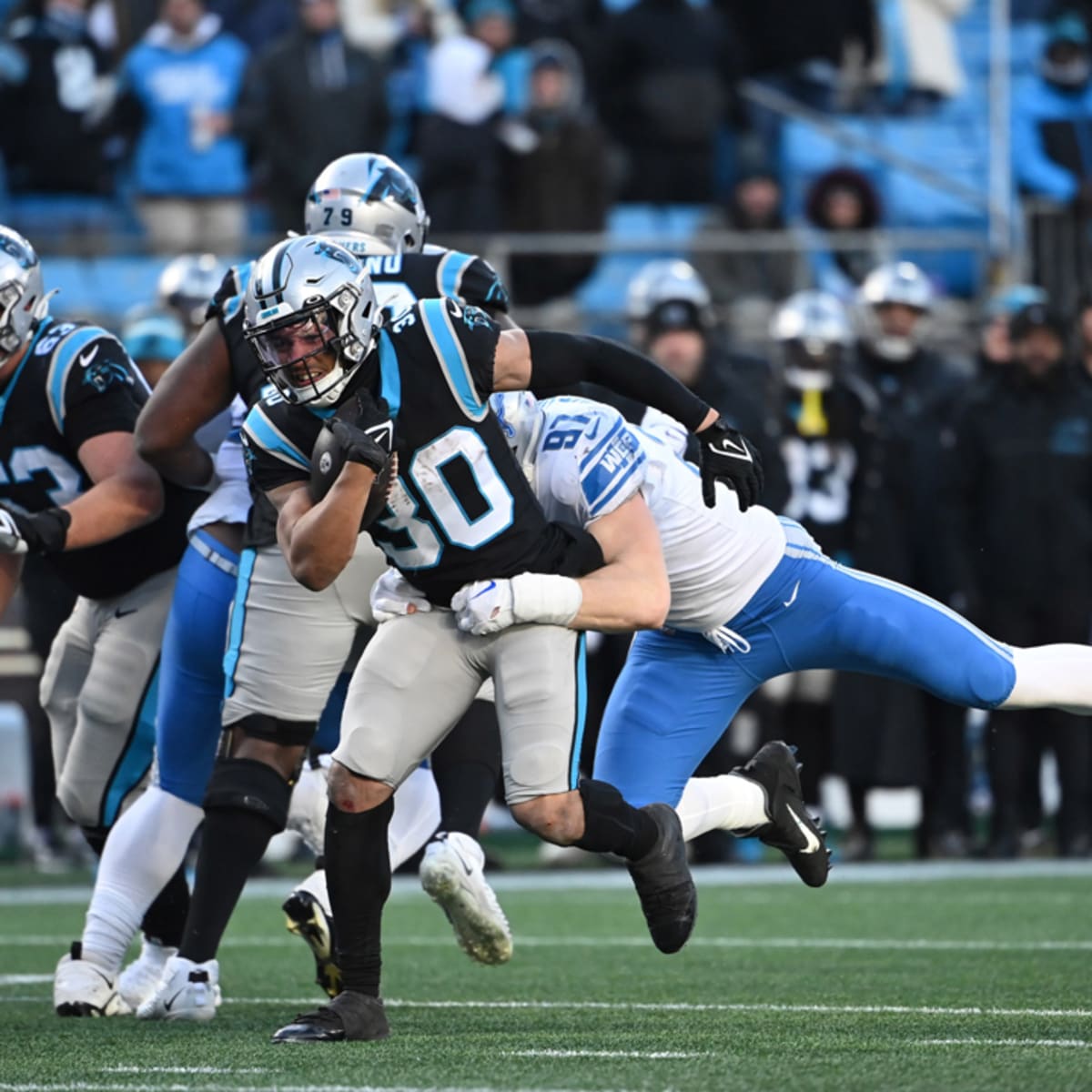 Detroit Lions Aidan Hutchinson struggles first quarter NFL season - Sports  Illustrated Detroit Lions News, Analysis and More