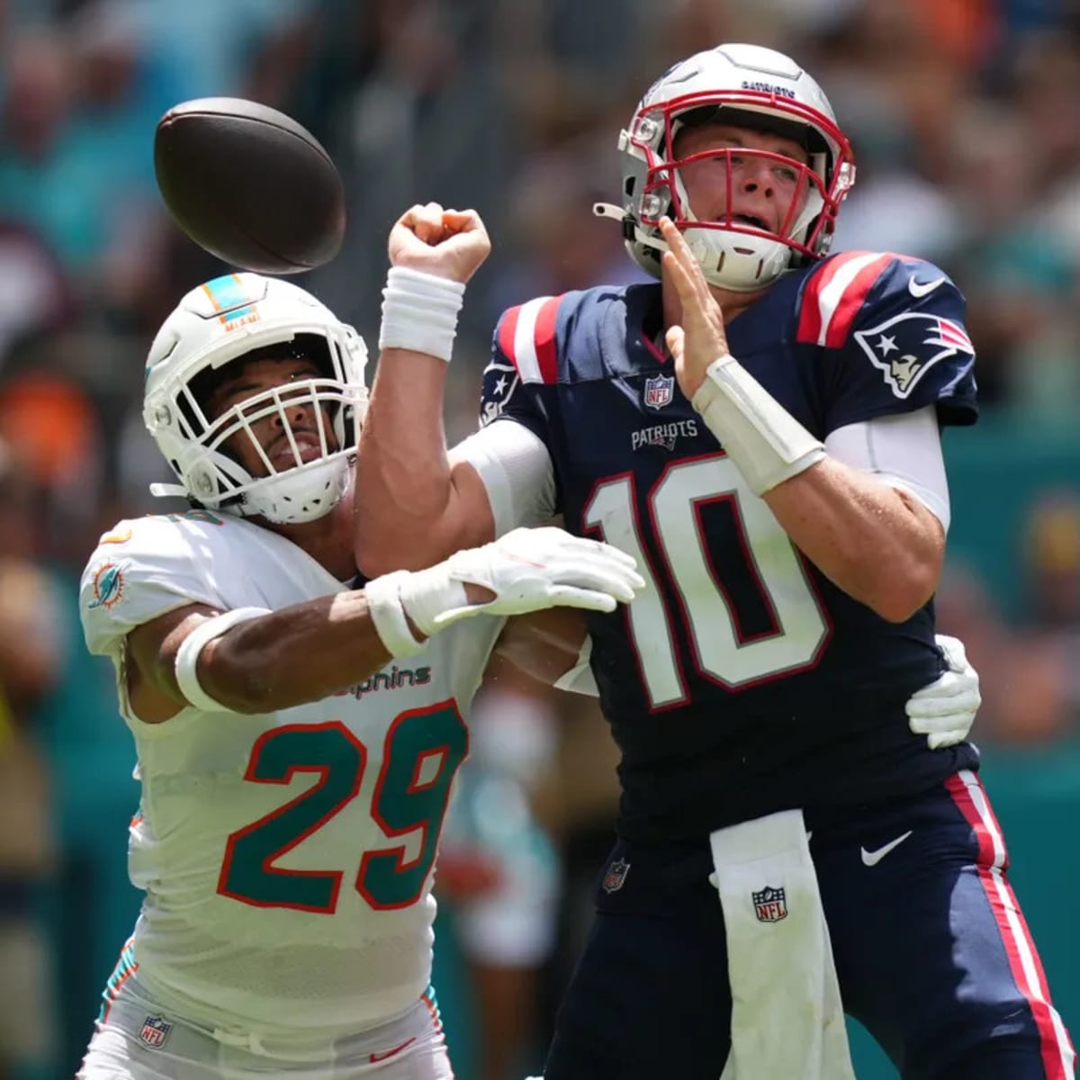 New England Patriots Paths vs. Miami Dolphins: Do or Die; Season, System on  Line? - Sports Illustrated New England Patriots News, Analysis and More