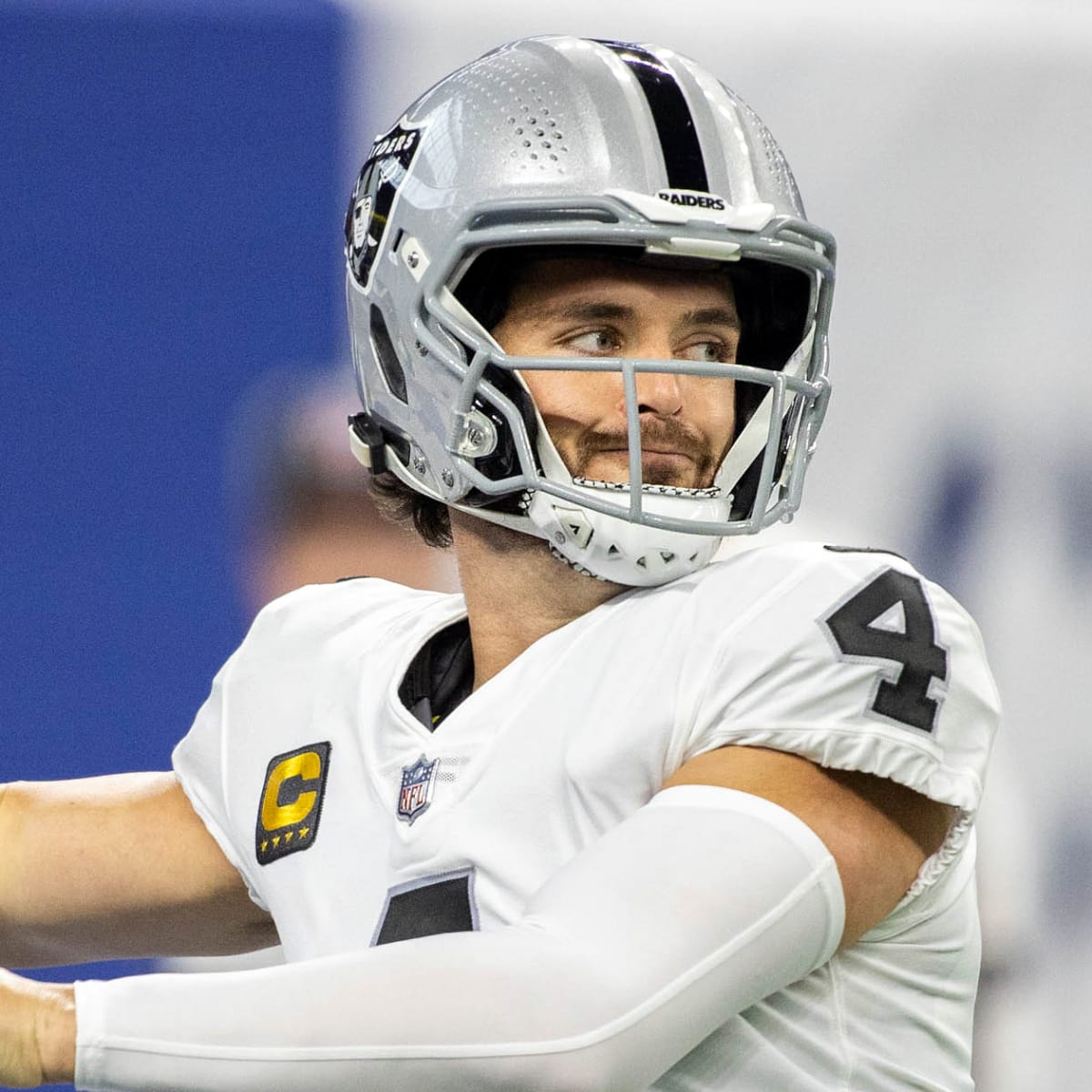 NFL Odds, Lines Week 17: Derek Carr Benched