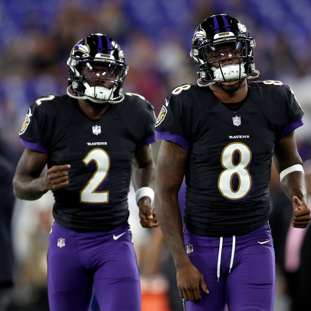 Ravens QB Lamar Jackson Leaves Game With Knee Injury - Sports Illustrated  Baltimore Ravens News, Analysis and More