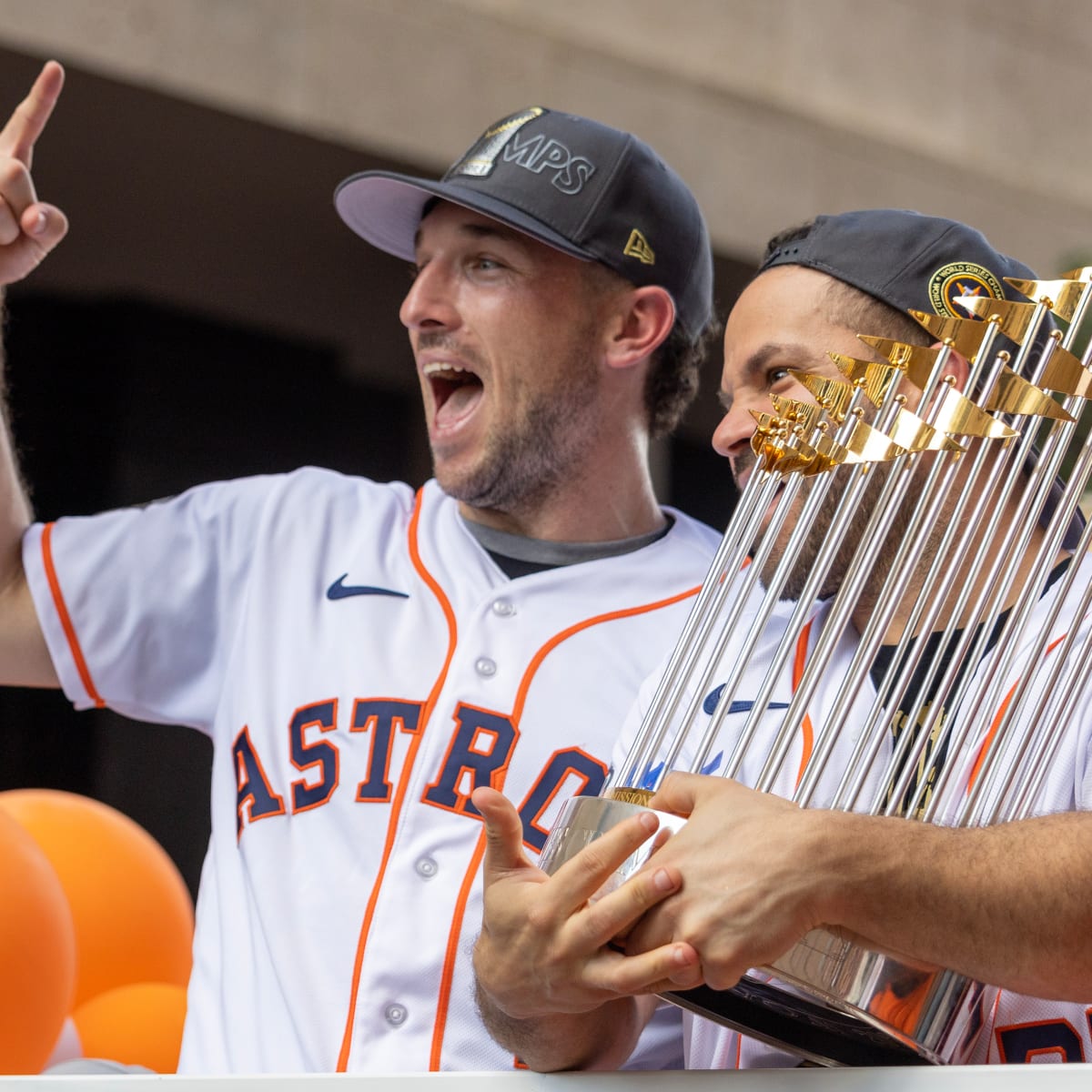 Houston Astros star Alex Bregman celebrates Hanukkah at local