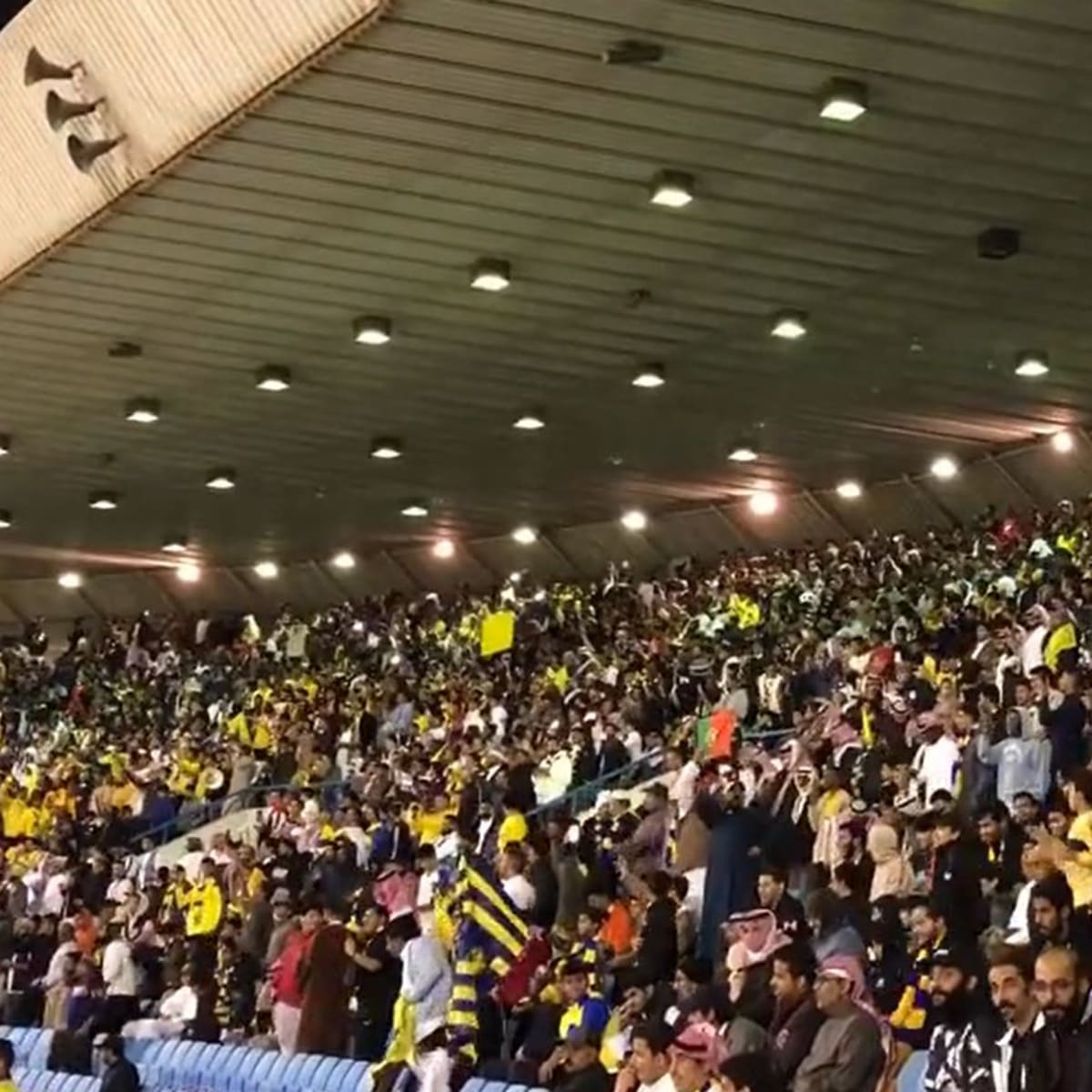 Fans Cheer as Ronaldo Takes Field at Al Nassr