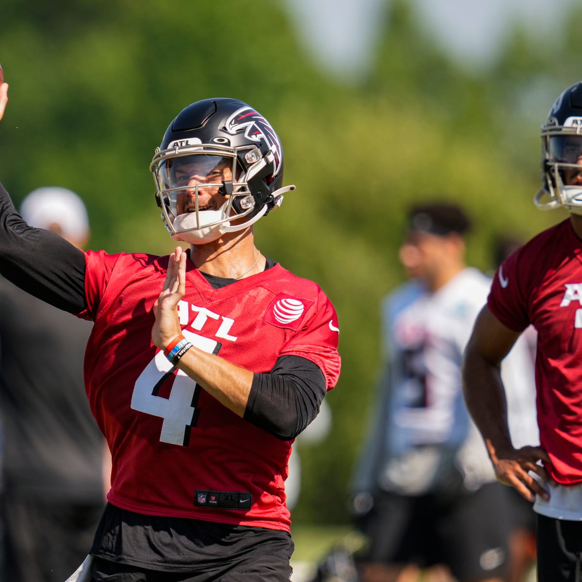 marcus mariota leaves falcons