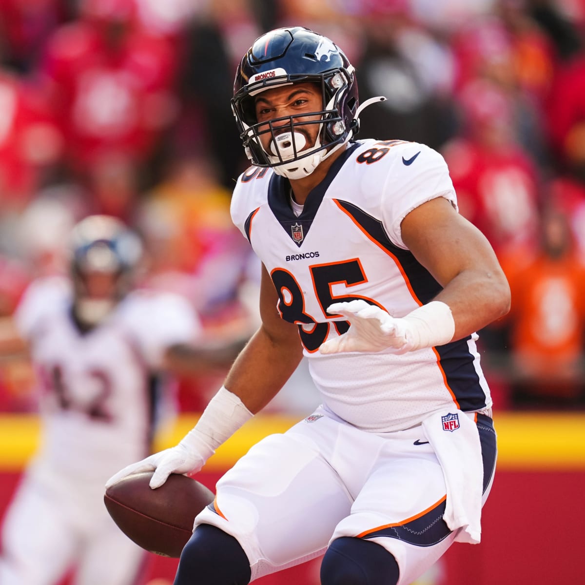 Denver Broncos TE Albert Okwuegbunam Eyeing Triumphant Comeback in 2021 -  Sports Illustrated Mile High Huddle: Denver Broncos News, Analysis and More