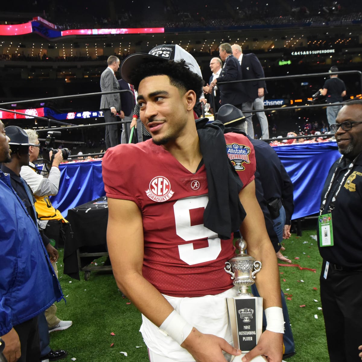 Lindy’s Sports Pro Football Draft 2023 MAGAZINE NFL Draft Preview Bryce  Young- Alabama Crimson Tide - Mock Draft - Guide