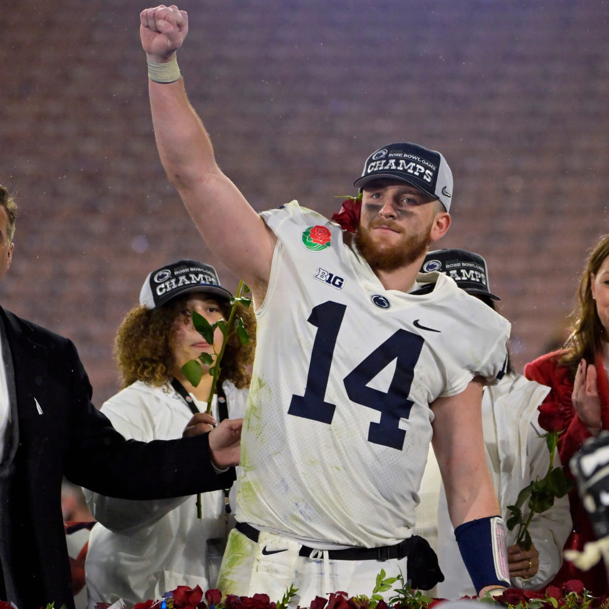 Sean Clifford Is 2022 Jason Witten Collegiate Man Of The Year Finalist With  Penn State Football Unisex T-Shirt - REVER LAVIE