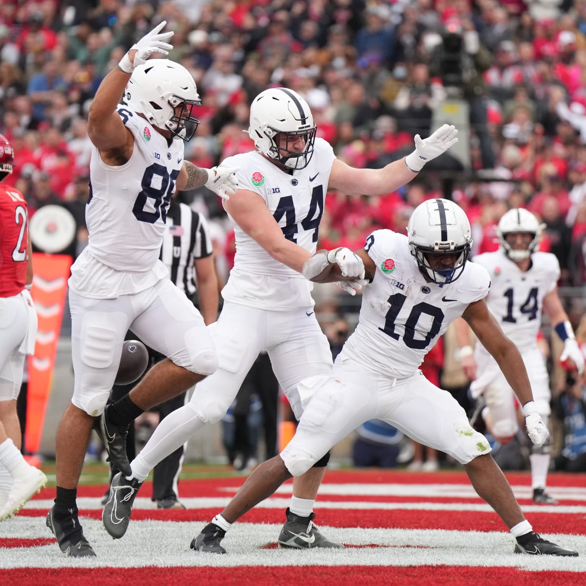 Shades of Saquon: PSU RB Nick Singleton Follows PSU History Big TD