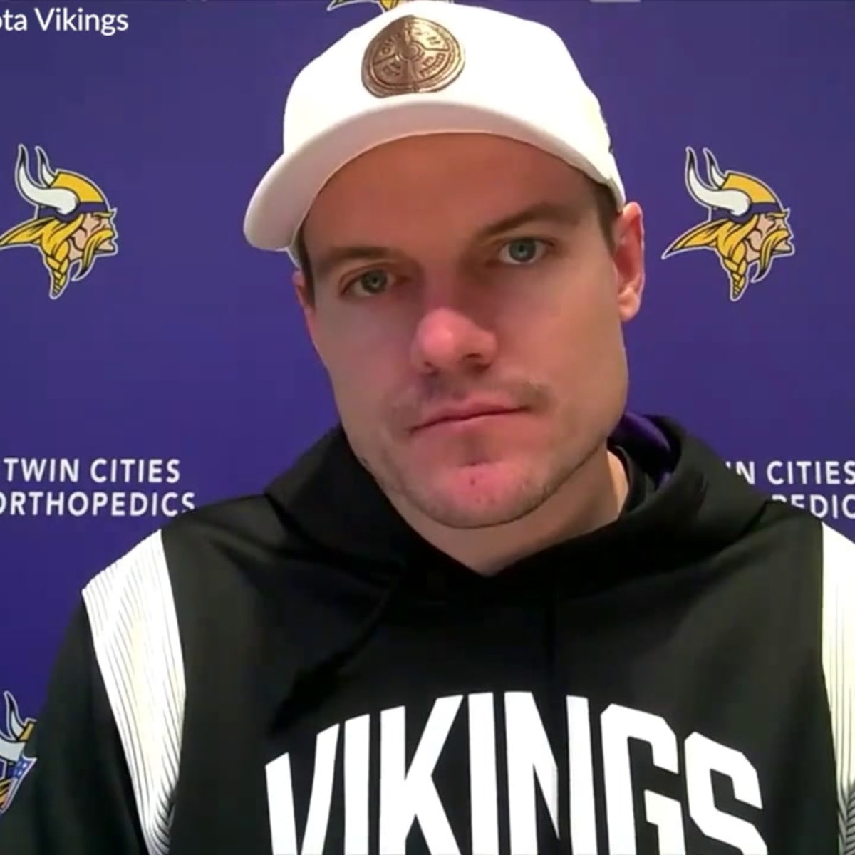 Vikings coach Kevin O'Connell says 'my door is open' for players to talk  Damar Hamlin