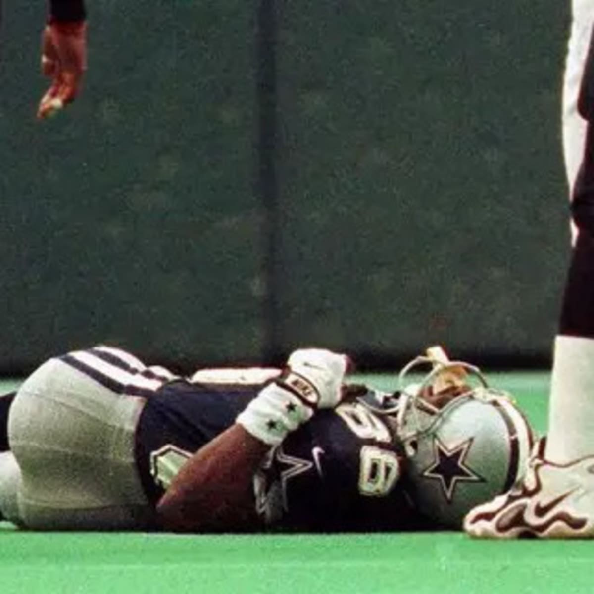 Tales of Terror: Michael Irvin's Neck, Emmitt Smith's Numbness and Dallas  Cowboys Snowman on Fire - FanNation Dallas Cowboys News, Analysis and More