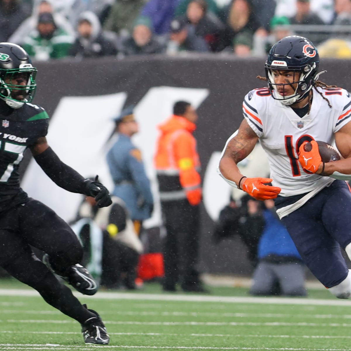 With Bears shifting him to more comfortable role, WR Chase Claypool out to  'overachieve' - Chicago Sun-Times