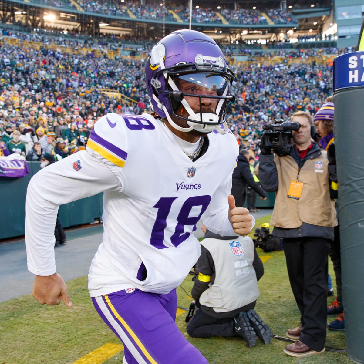 Packers torched for loss to Vikings: 'Embarrassing. It can't happen.  Something has to change.'