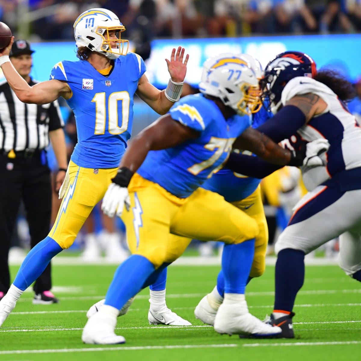 Pregame Report: Los Angeles Chargers at Denver Broncos Week 18 - Sports  Illustrated Los Angeles Chargers News, Analysis and More