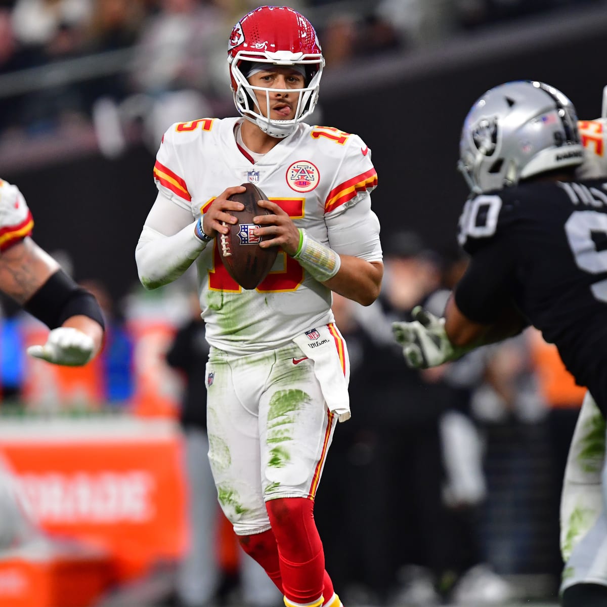 Las Vegas Raiders vs. Kansas City Chiefs memorable moments - Sports  Illustrated Las Vegas Raiders News, Analysis and More