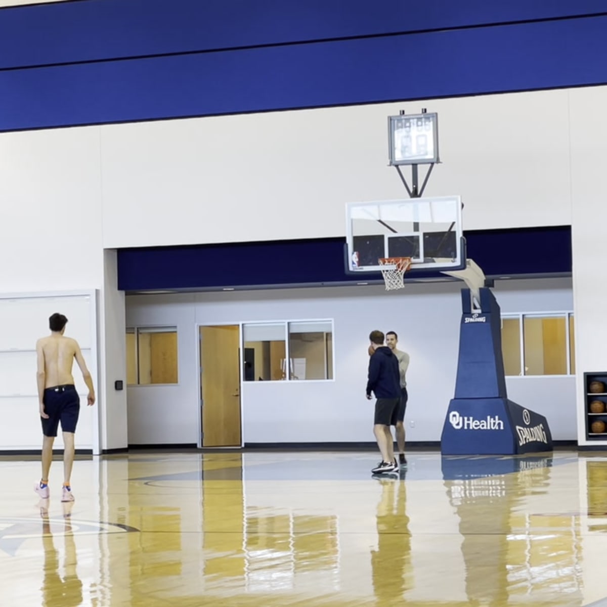 Memphis Grizzlies: Undrafted rookie upstages No. 2 pick Chet Holmgren