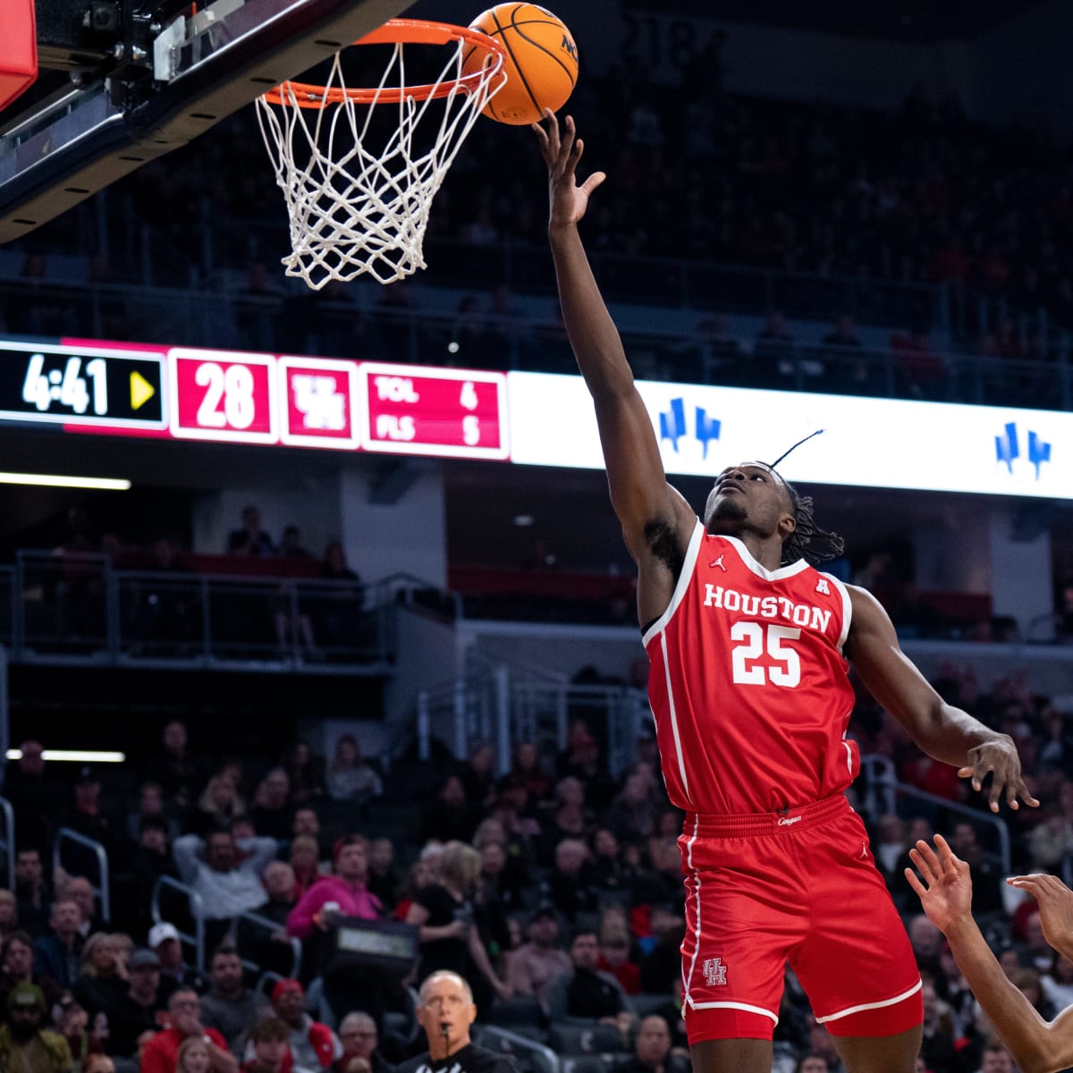 UH's Jarace Walker selected with No. 8 overall pick in NBA draft