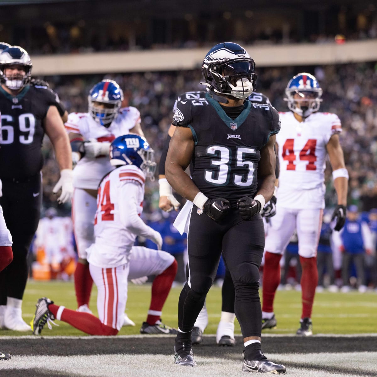 Eagles lead Giants 10-3 at halftime - The San Diego Union-Tribune