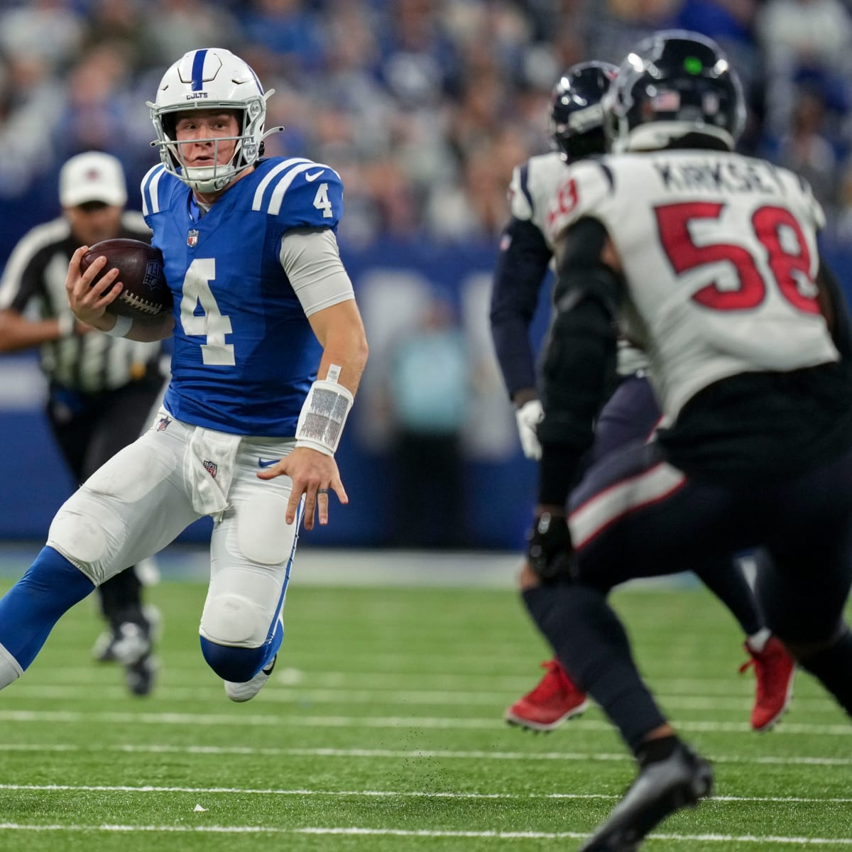 Sam Ehlinger to start season finale for Colts