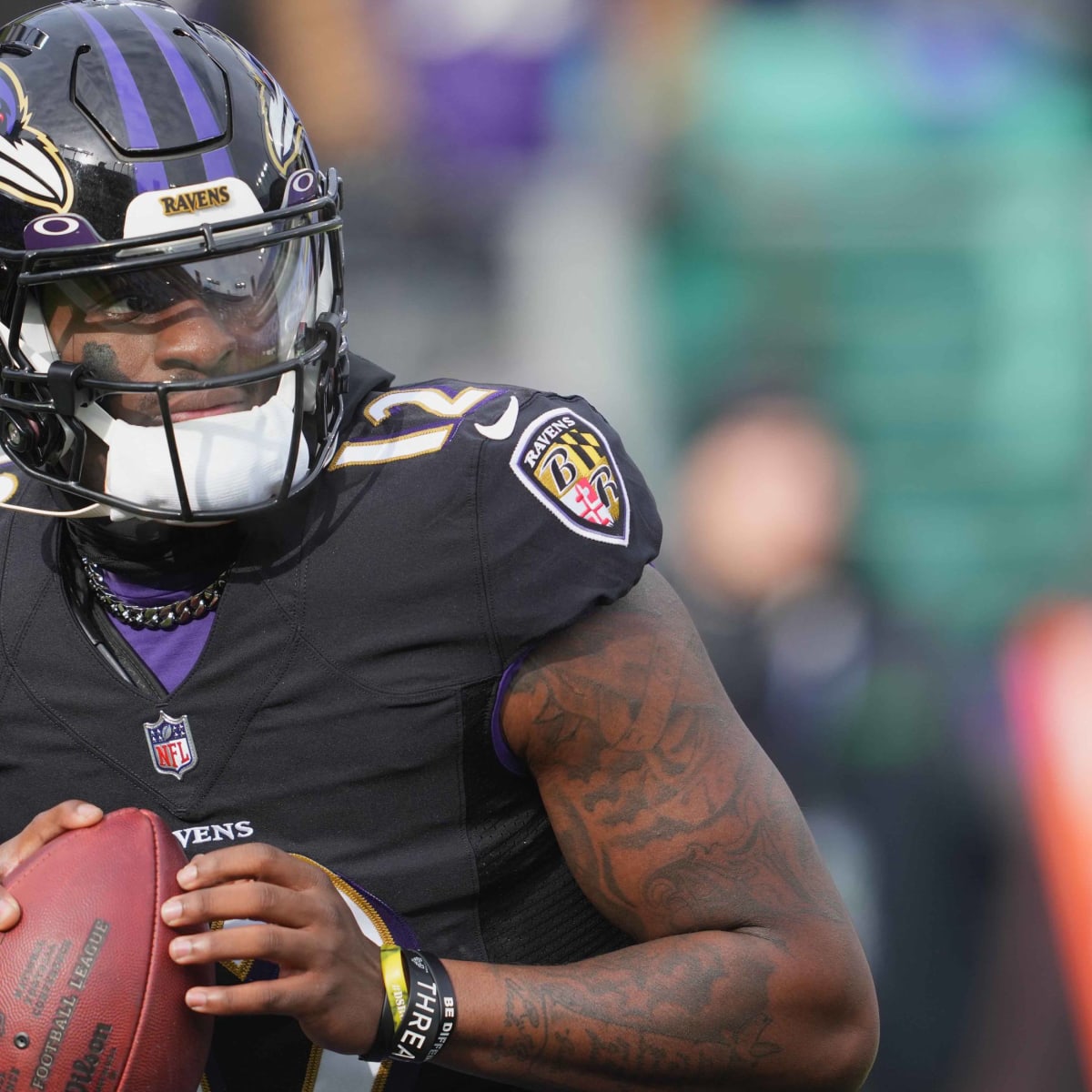 Tyler Huntley injury: Ravens QB Anthony Brown enters game vs. Steelers 