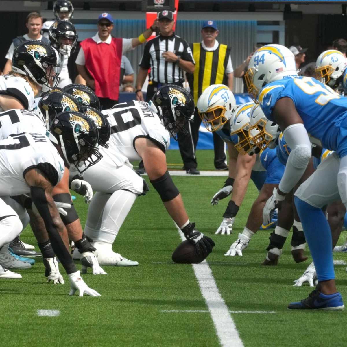 Jaguars not fazed, come back from behind to beat Chargers in Super