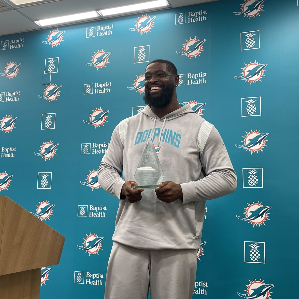 Dolphins vs. Bill wild card Thursday injury report: Chubb improves as  Armstead, offensive line remains in flux - The Phinsider