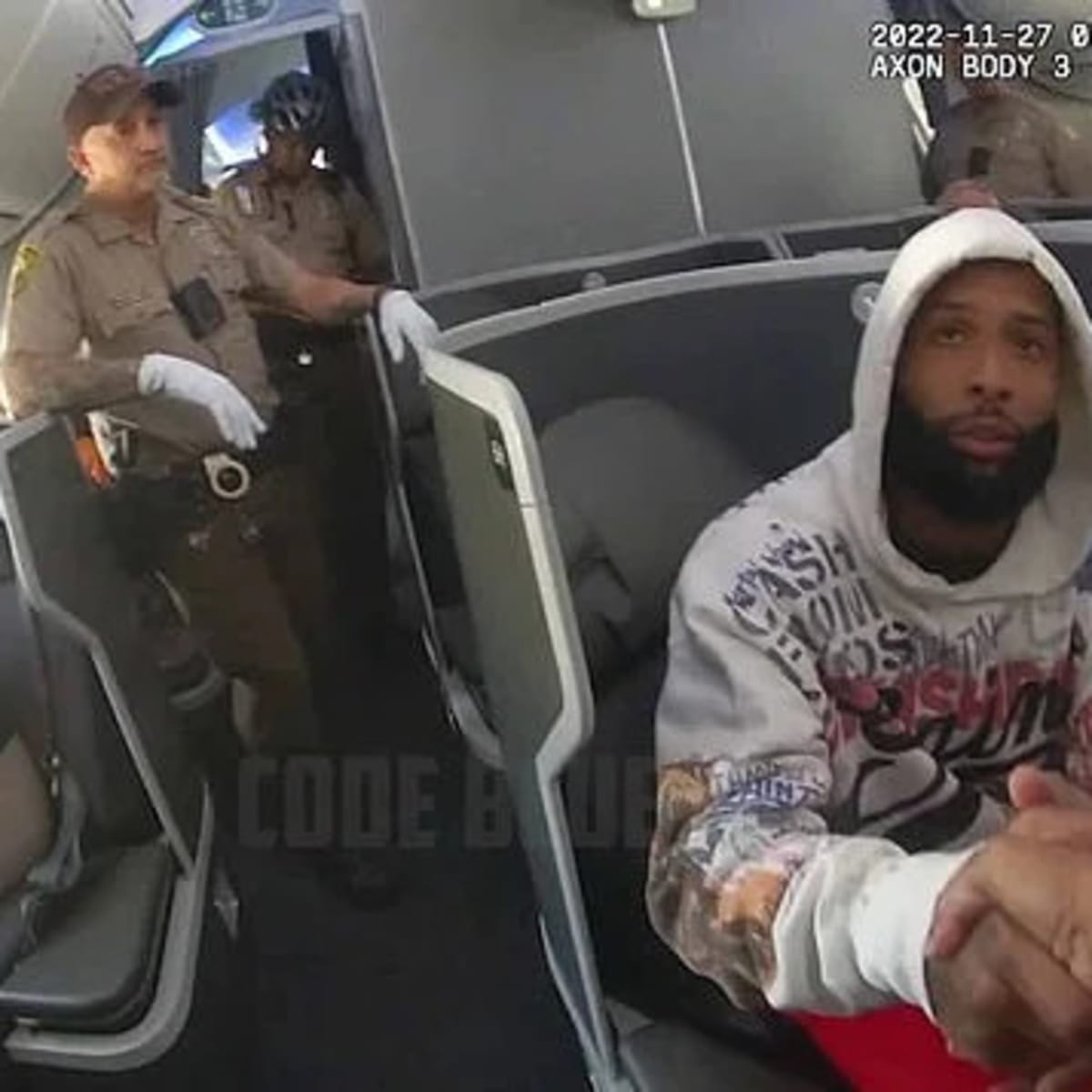 Odell Beckham Jr.'s lawyer blames 'overzealous flight attendant' after  Beckham was escorted off flight 