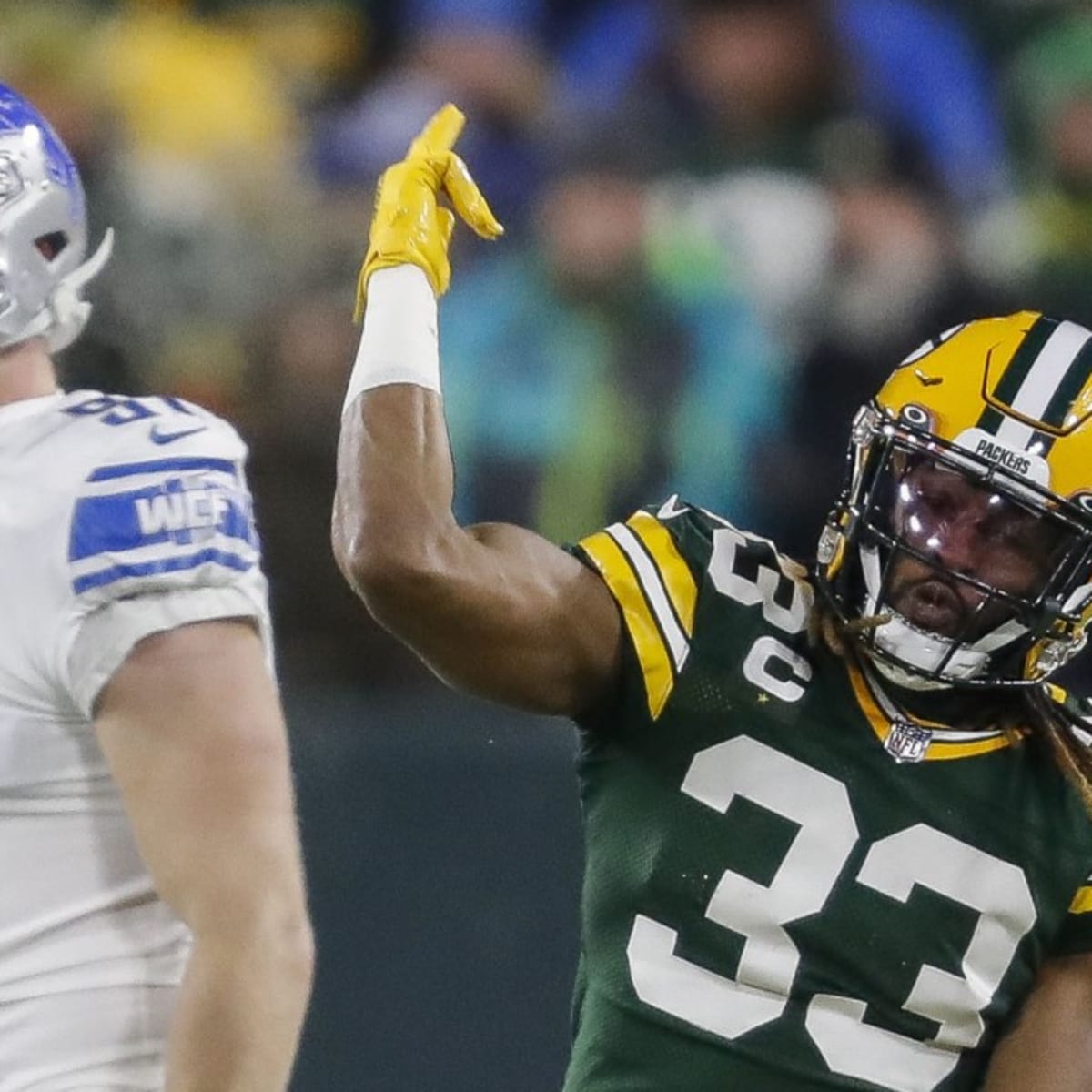 Report: Packers restructure RB Jones' contract to create cap space