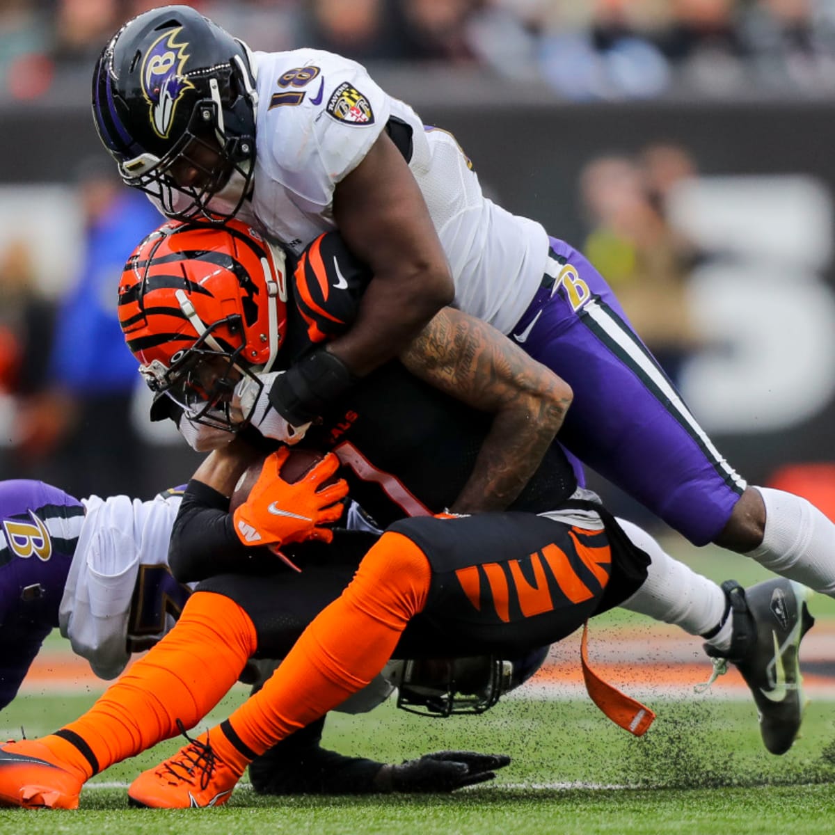 Cincinnati Bengals wide receiver Tee Higgins (85) warms up before an NFL  wild-card football game against the Baltimore Ravens on Sunday, Jan. 15,  2023, in Cincinnati. (AP Photo/Emilee Chinn Stock Photo - Alamy