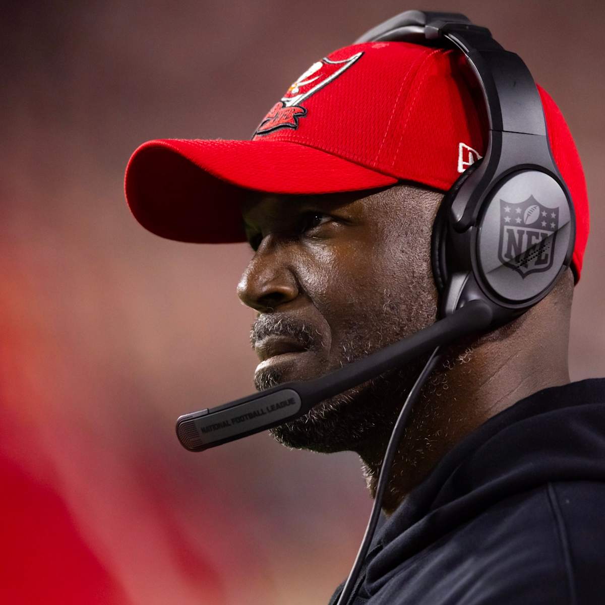 Bucs coach Todd Bowles plans to play starters in Week 18 - ESPN