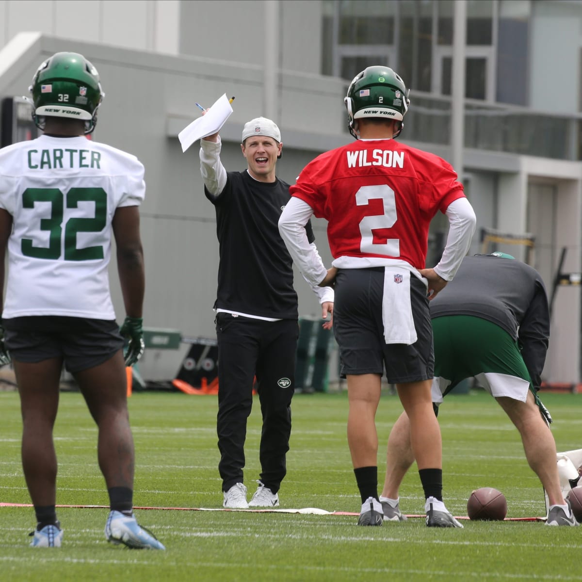 Report: Mike LaFleur out as Jets offensive coordinator - CBS New York