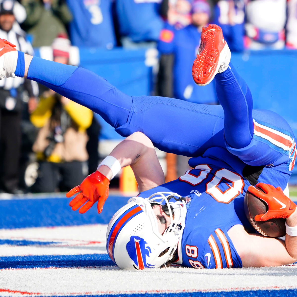 Dawson Knox Buffalo Bills Unsigned Runs The Ball Downfield Photograph