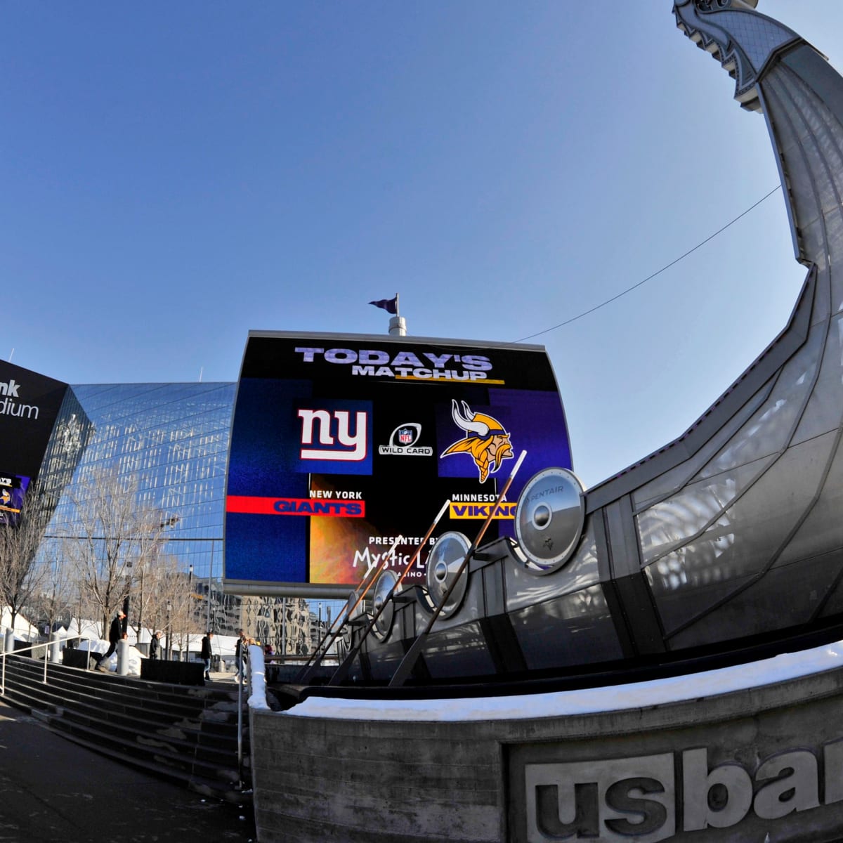 Vikings vs. Giants live score updates: NFL playoffs, wild card