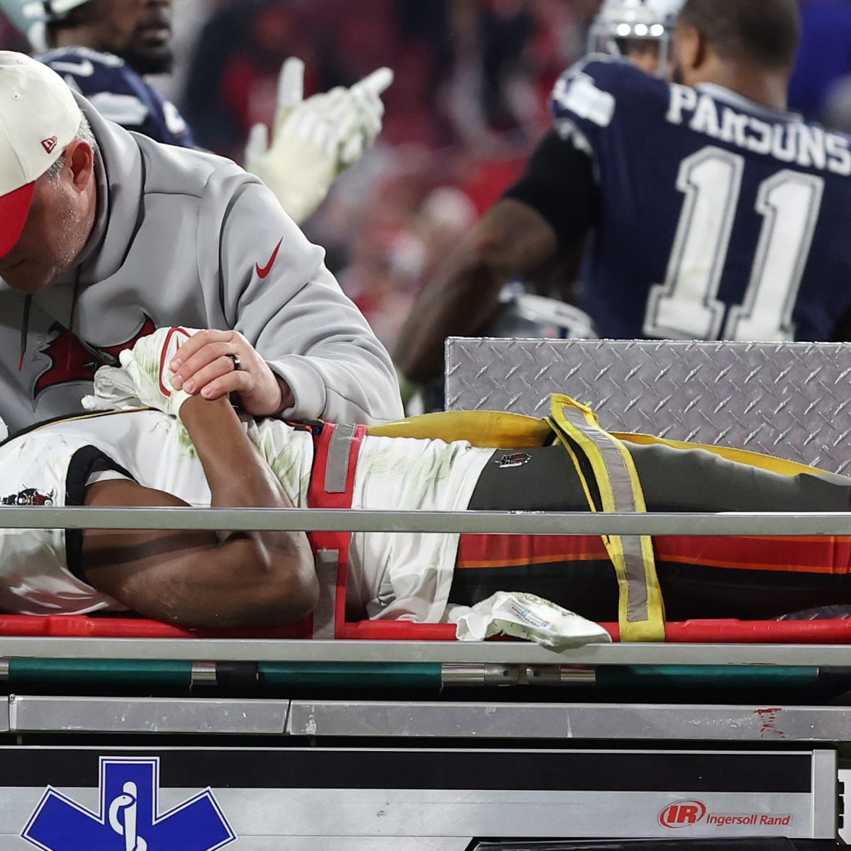 Russell Gage injury updates — Buccaneers WR hospitalized after collision as  head coach reveals update on player's health