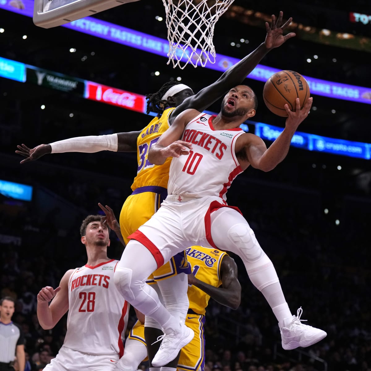 A spark plug': Why Wenyen Gabriel had big impact for Lakers - Los Angeles  Times