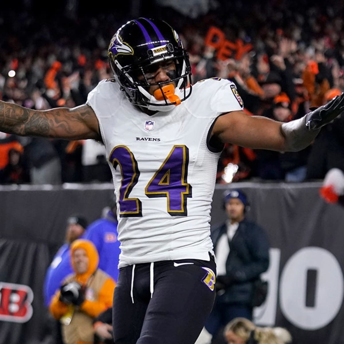 Baltimore Ravens cornerback Marcus Peters (24) stands on the field during  the first half of an NFL football game, Thursday, Dec. 12, 2019, in  Baltimore. (AP Photo/Nick Wass Stock Photo - Alamy