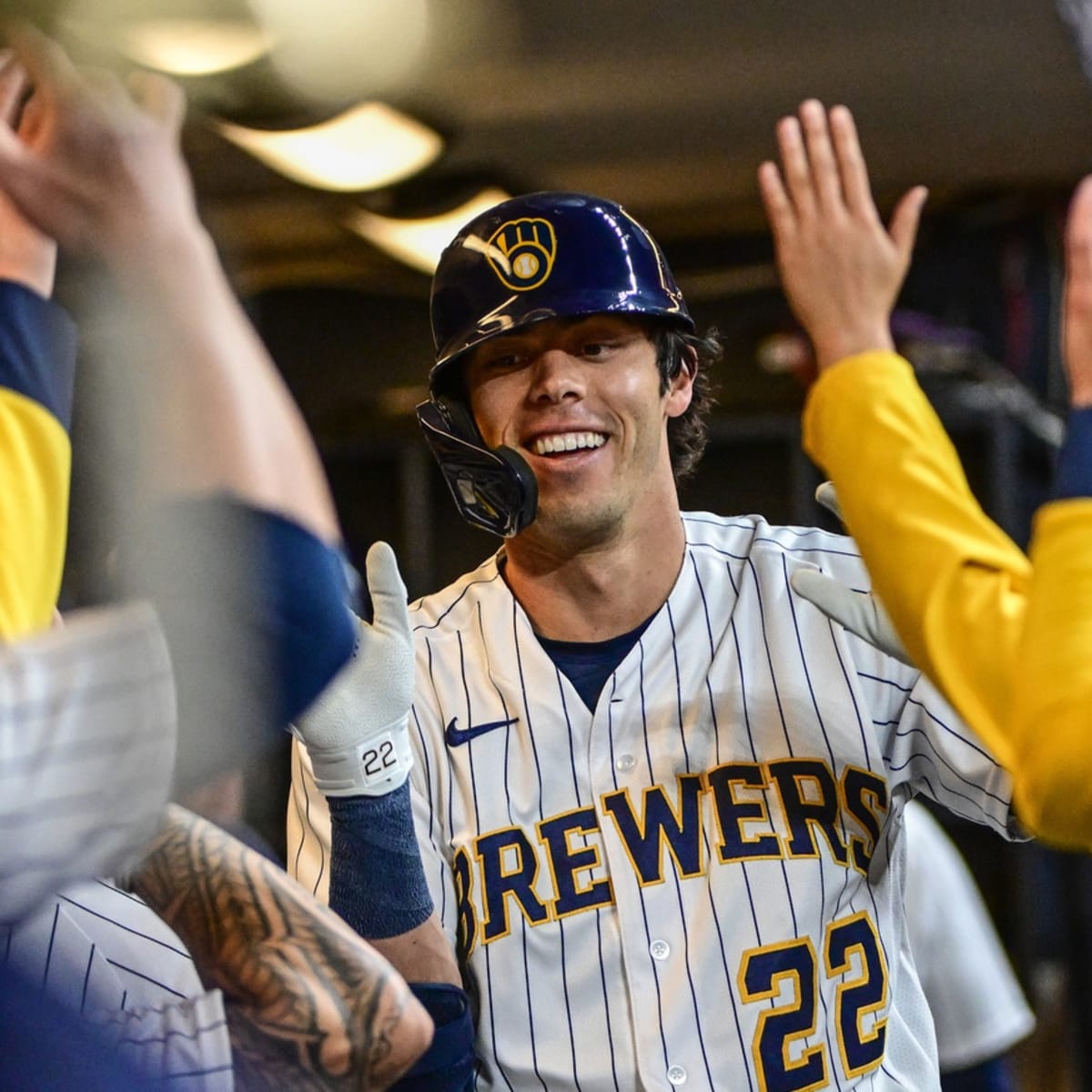 Jace Peterson, Andrew McCutchen help Brewers top Taylor Rogers, Padres