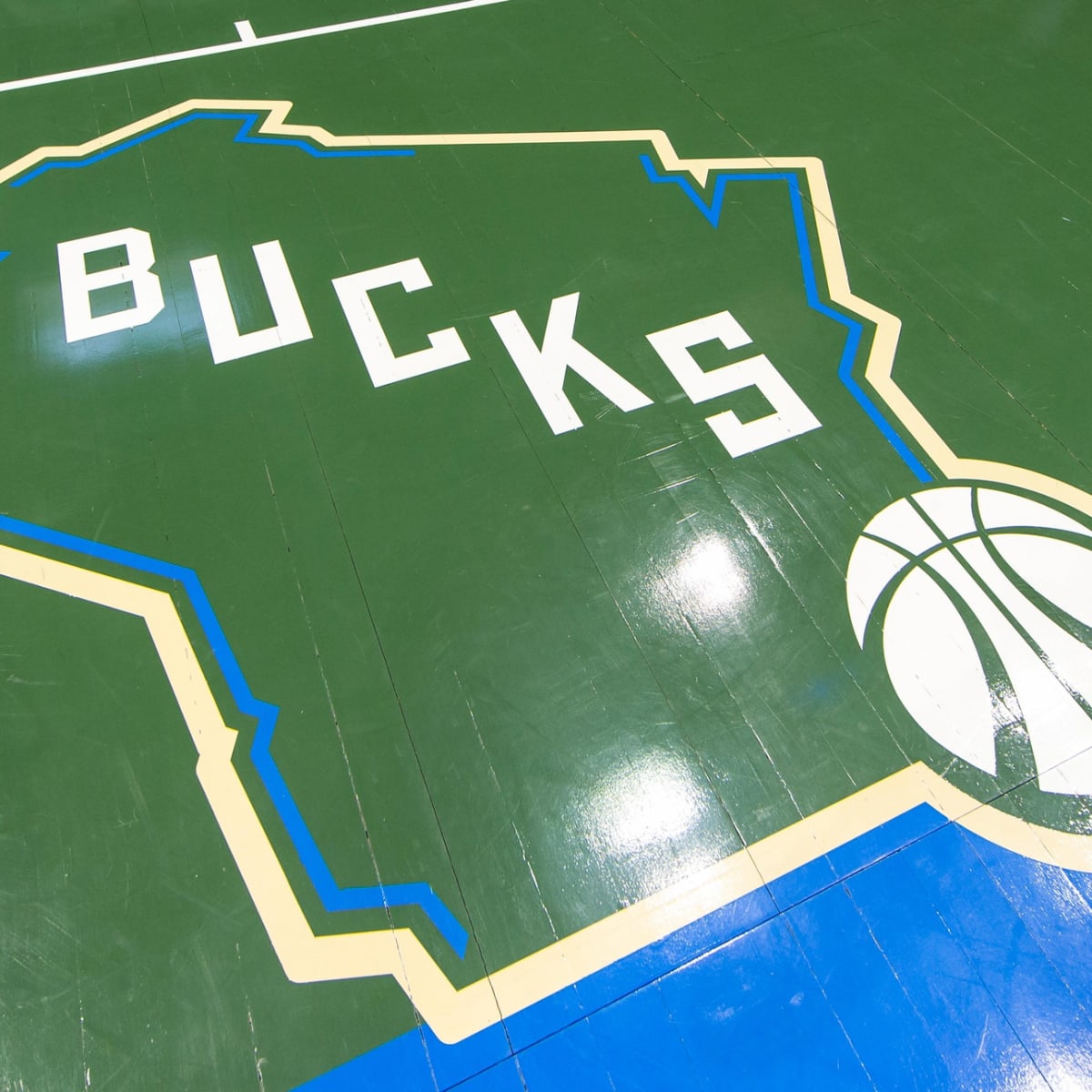Milwaukee Bucks Will Be Sold for $550 Million