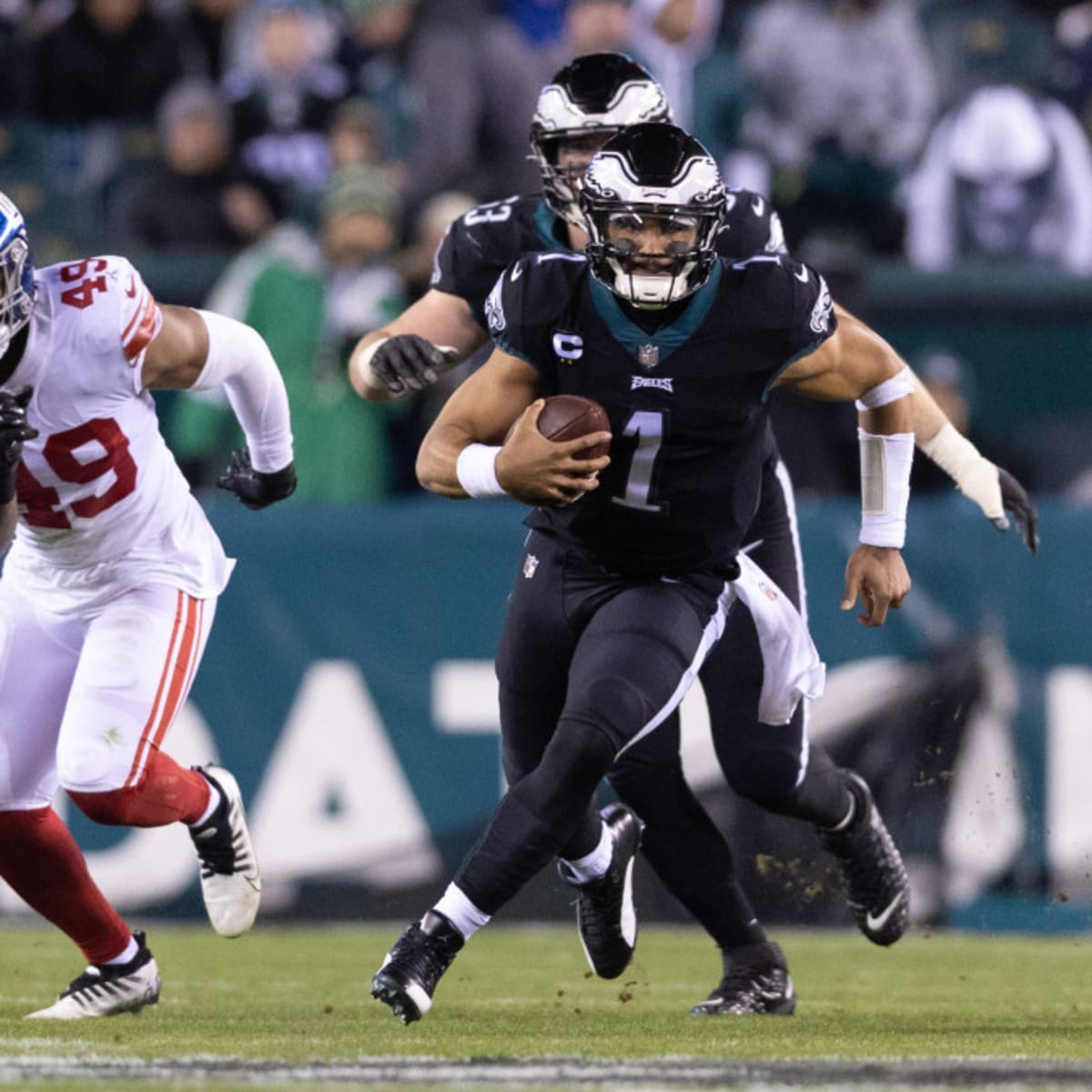 Jalen Hurts refuses day off after NFC East champ Eagles clinch bye