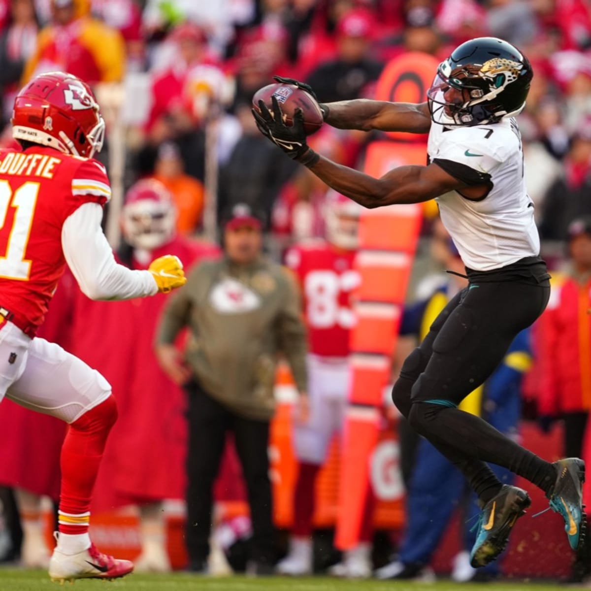 KC Chiefs vs. Jacksonville Jaguars Week 2 Inactives: Who's In, Who's Out? -  Sports Illustrated Kansas City Chiefs News, Analysis and More