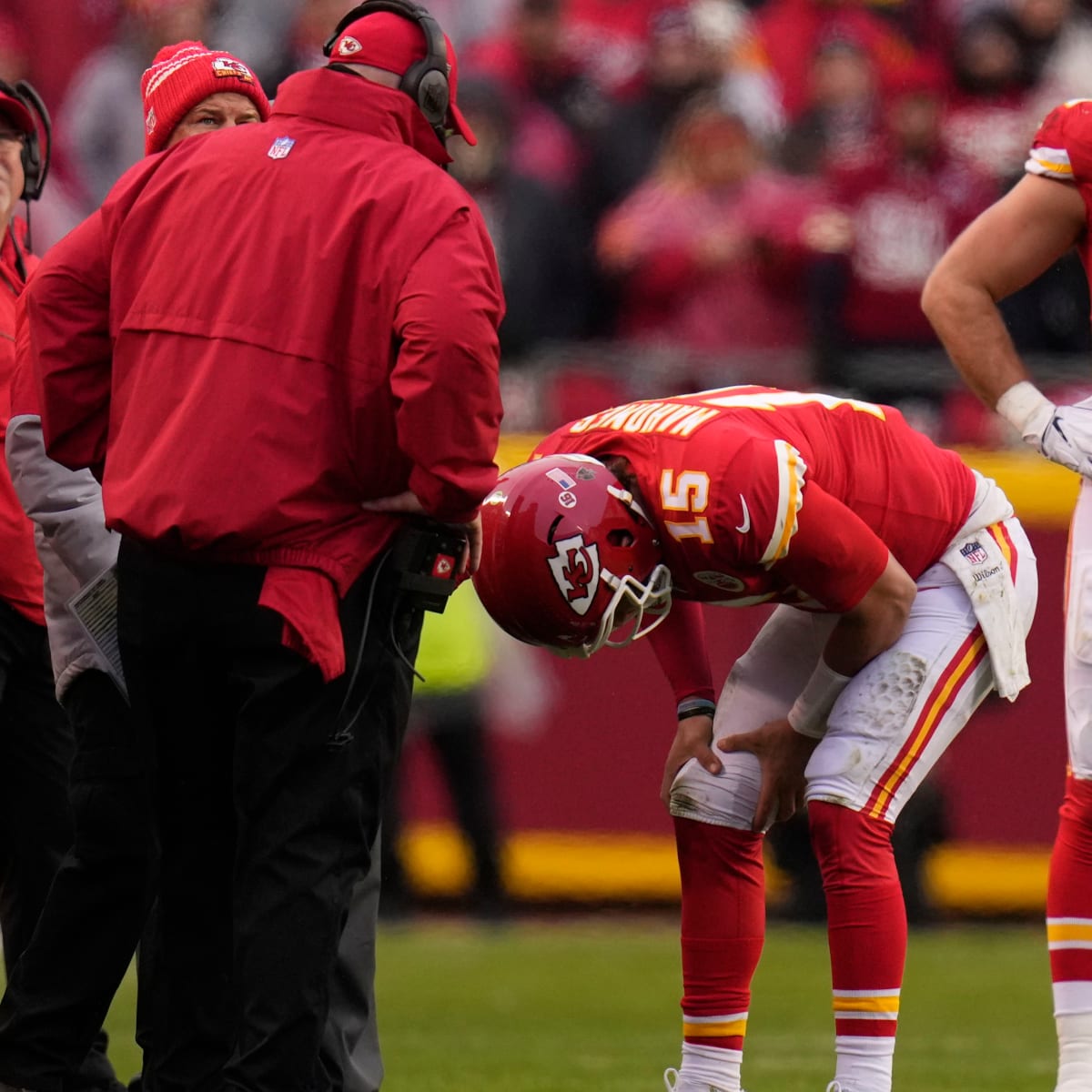 Chiefs' Patrick Mahomes diagnosed with high ankle sprain