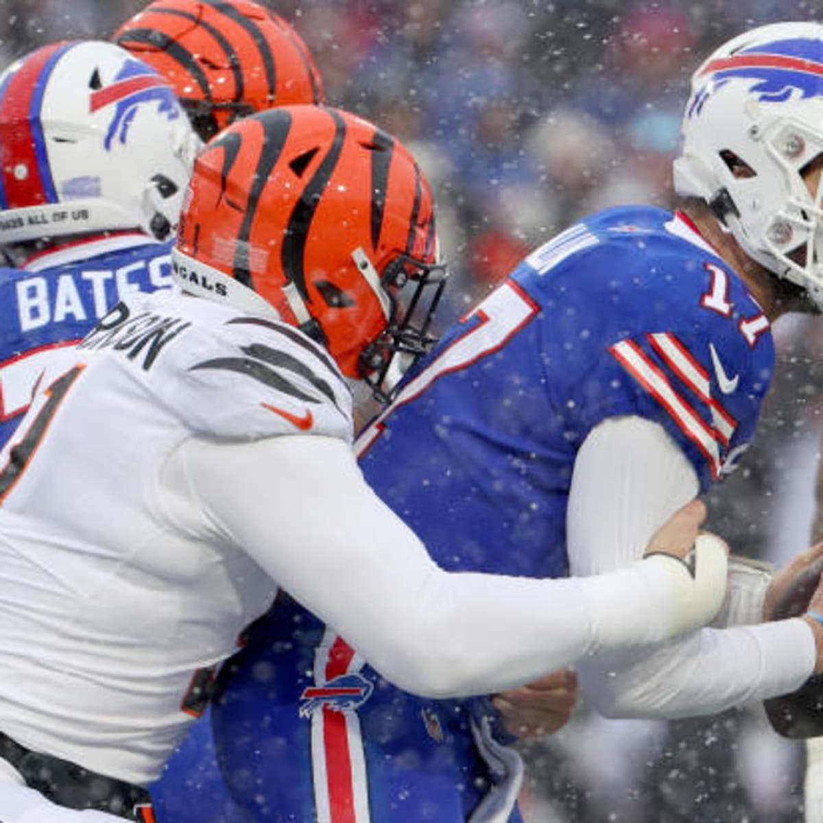 Highlights and Touchdowns: Bengals 27-10 Bills in NFL Playoffs