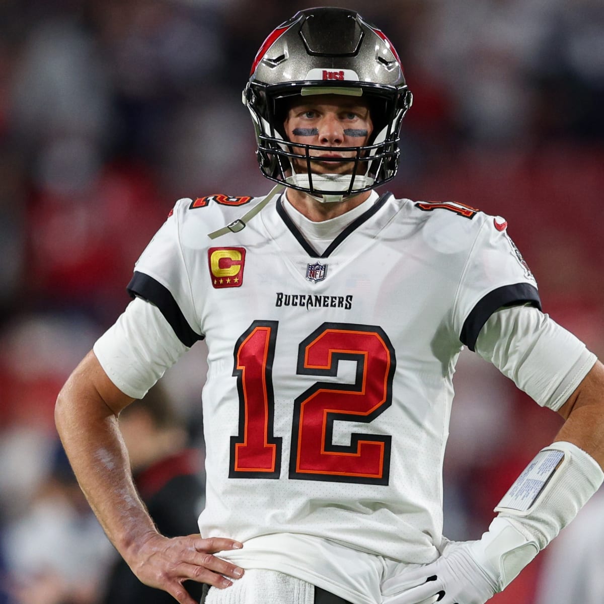 Buccaneers' Tom Brady could face possible fine for 'dirty' slide vs. Cowboys  in wild-card game 