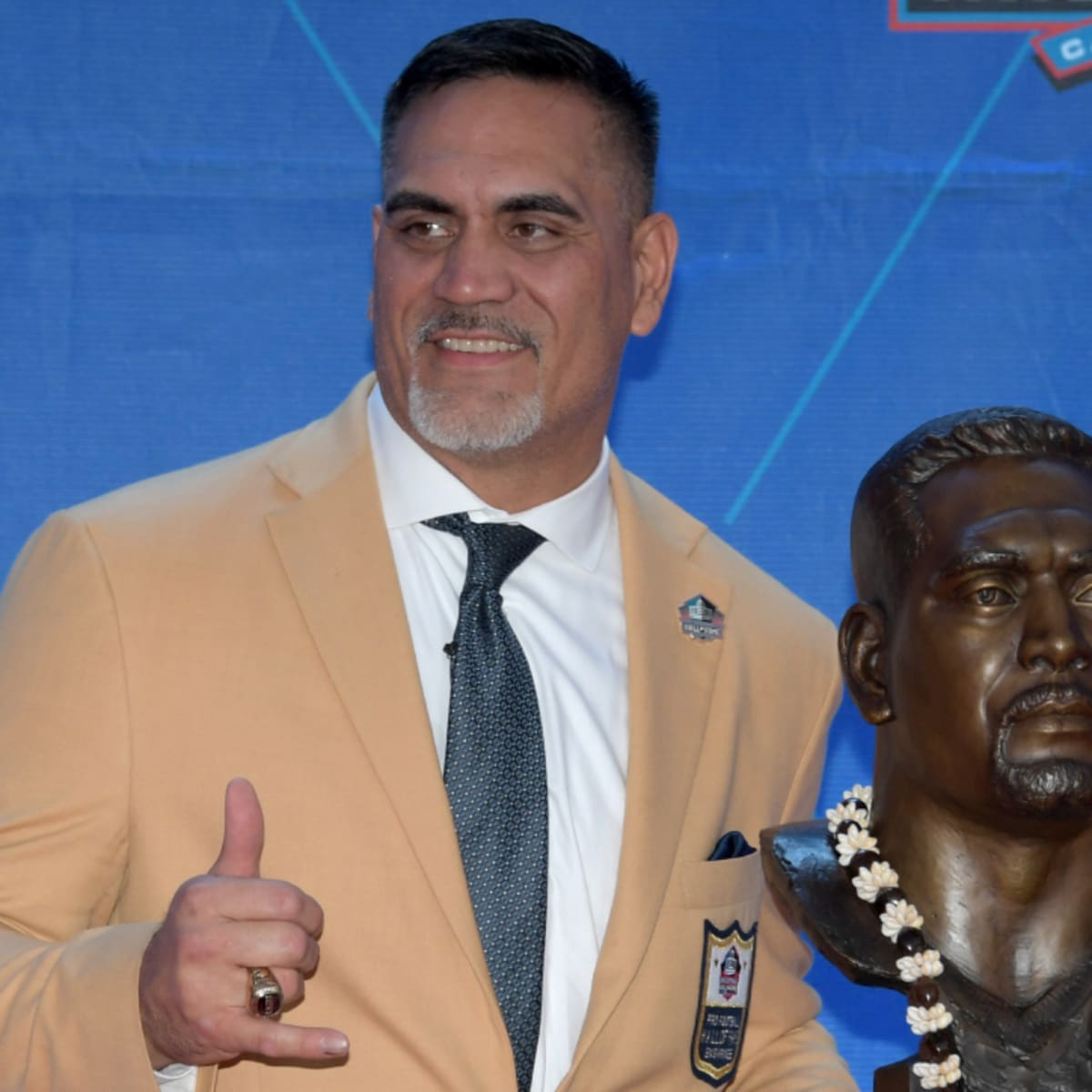 Lipscomb Academy Names Former Titan & NFL Hall Of Famer Kevin Mawae As Head  Coach - The Sports Credential